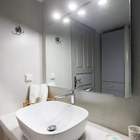 Aerno & Azul ηοme - Ahilli Slow Living