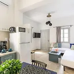Aerno Home&azul ηοme - Ahilli Slow Living Appartamento Kamári